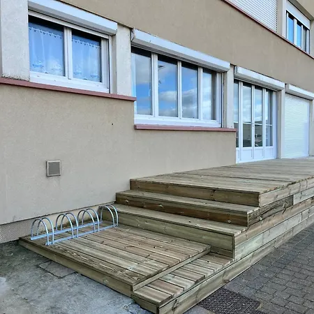Loue Le Treprot Appart. 60m² Rez Chaussée Face Appartement *