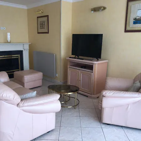 아파트 Le Tourteau 르트레포르